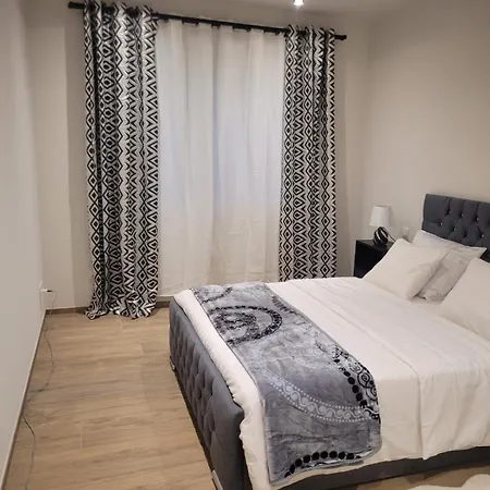Magnifique Nocturne & Prestige Centre Aparthotel *